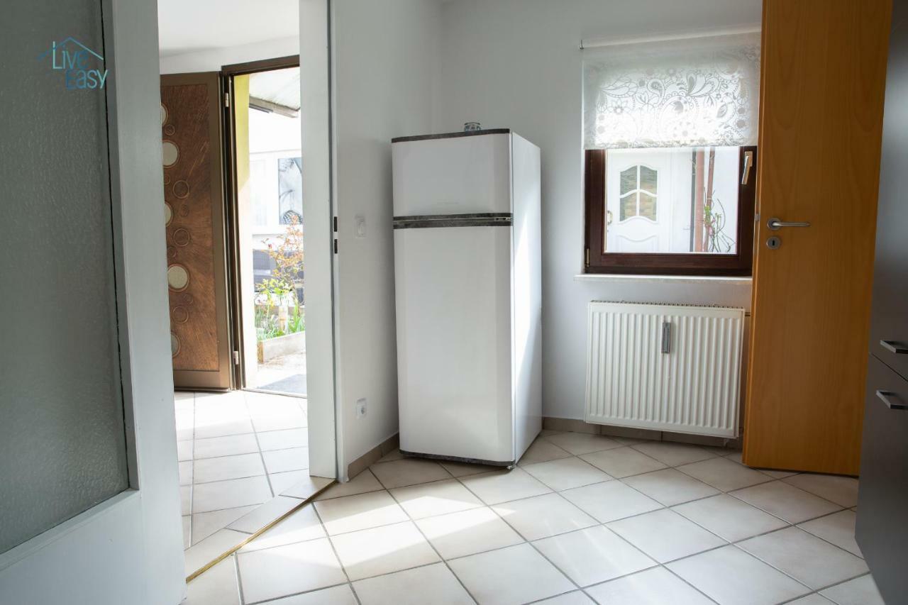 Bungalow Near By Playmobil And Fair Nuremberg زيمدورف المظهر الخارجي الصورة